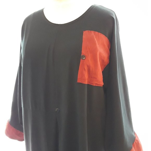 Noblu Black Artsy Dress - Picture 2 of 6